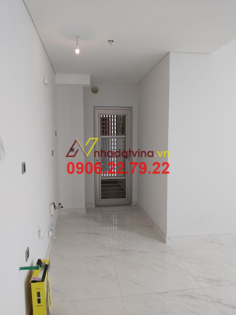 Bán căn hộ Midtown M6 2 phòng ngủ 91m2 giá  bán 5,2 tỷ