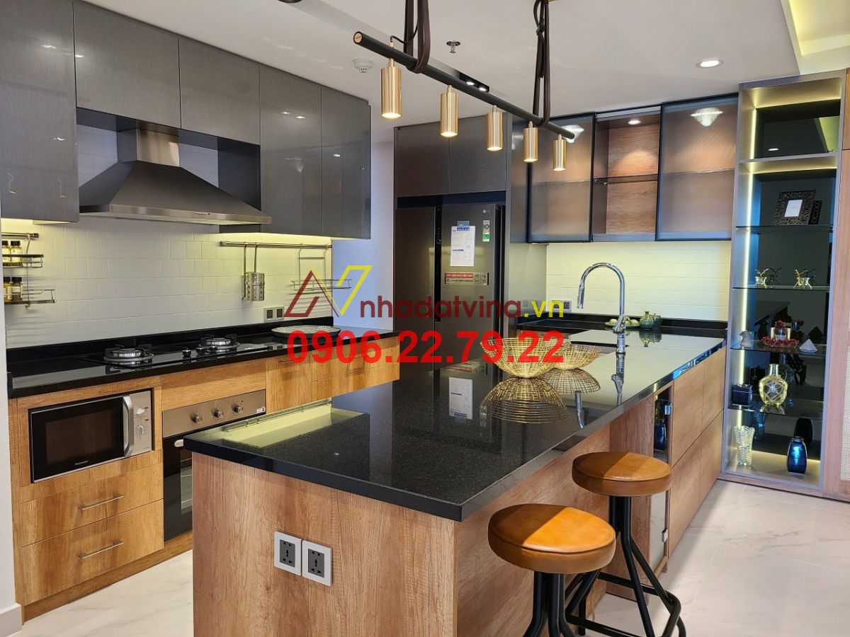 Cho thuê căn hộ Midtown M7 138m, 3 phòng ngủ giá 3200$