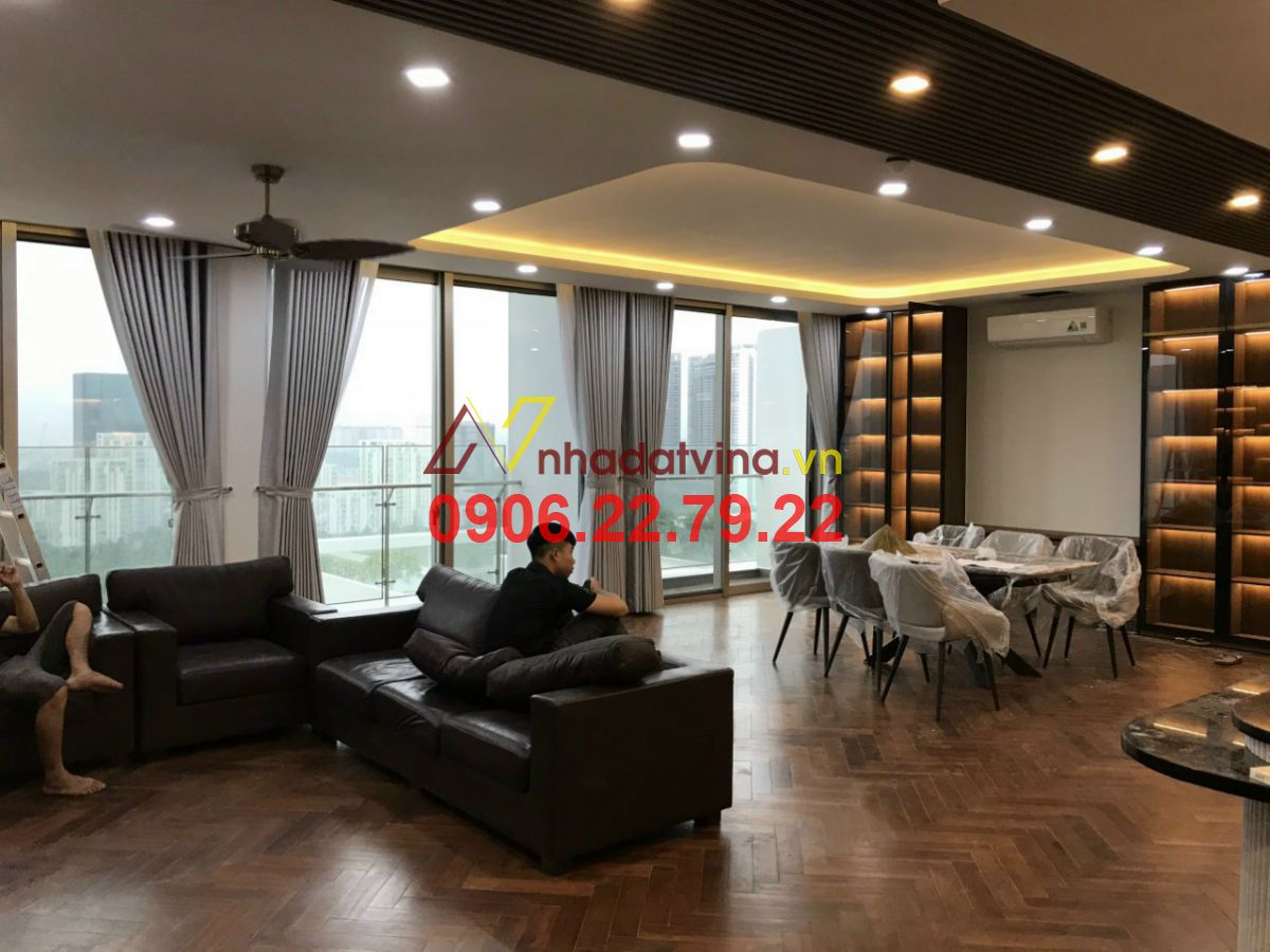 Bán căn hộ penthouse Midtown 248m2 giá bán 24 tỷ