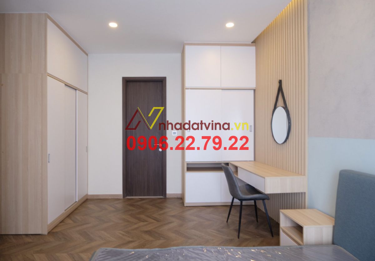 Bán căn hộ Midtown 117m2 M8 giá 11,5 tỷ, nhà đẹp