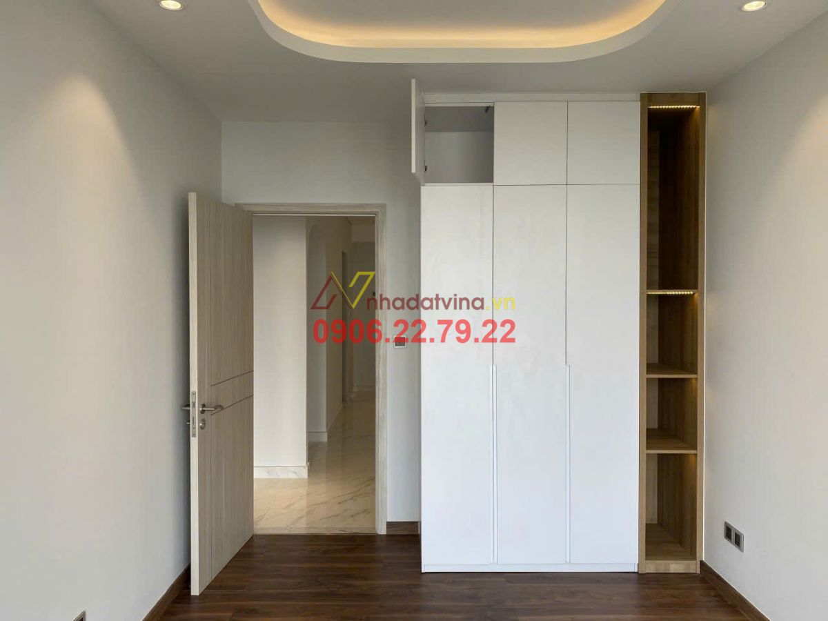 Bán Cặp Căn Hộ Midtown 265m2 Giá 34 Tỷ