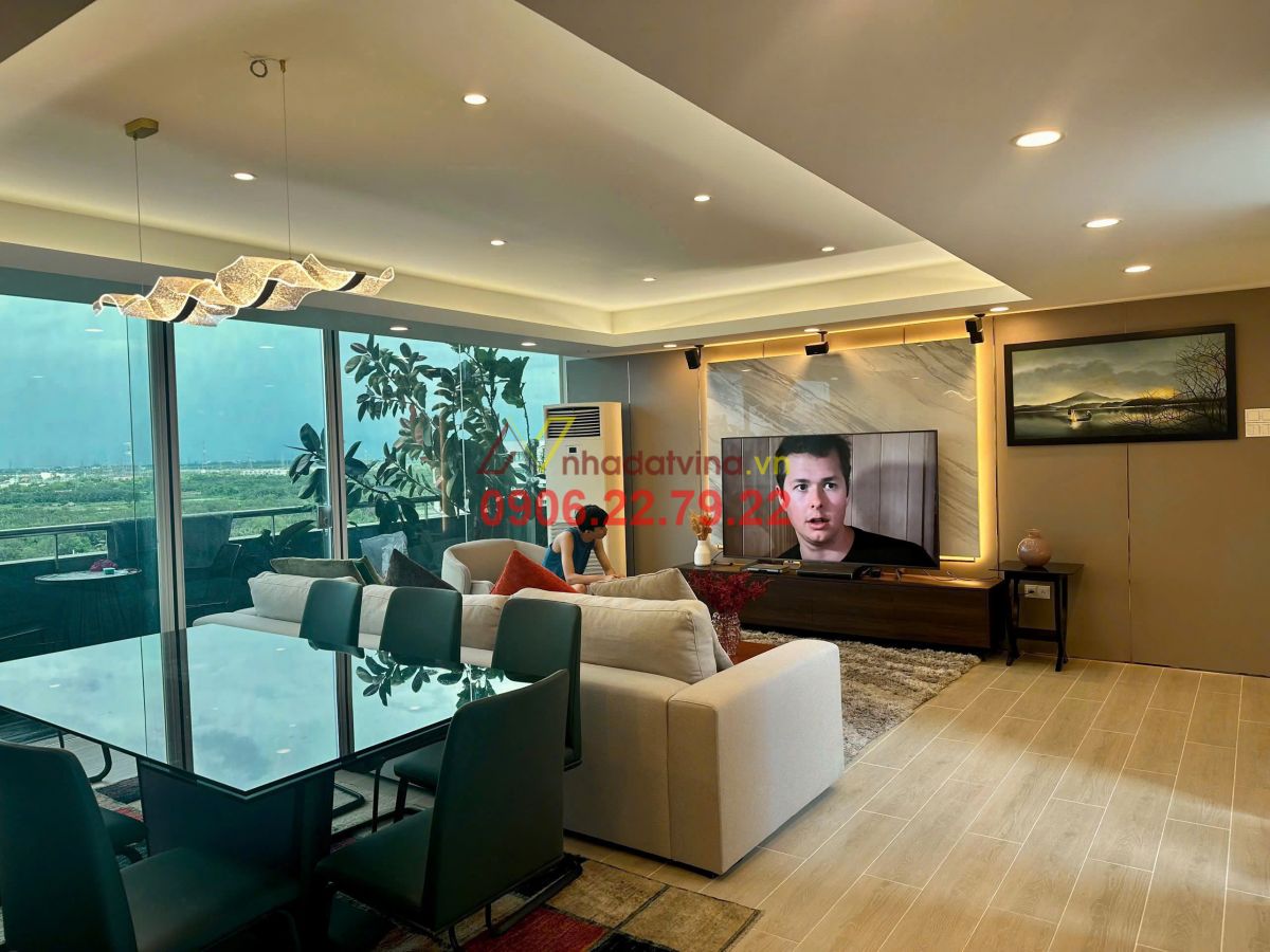 Cho Thuê Căn Hộ Phú Mỹ Hưng 4 Phòng Ngủ Penthouse 330m2 Giá 4200$
