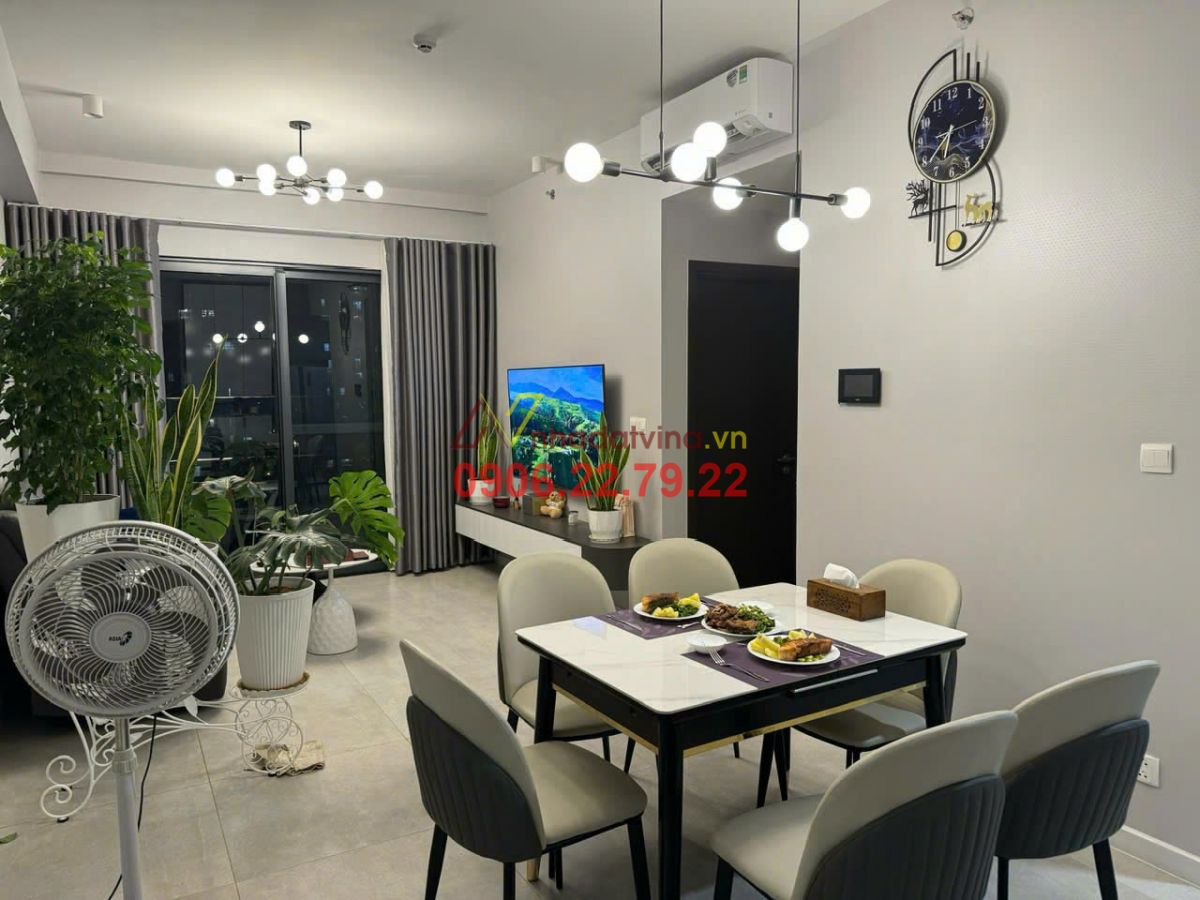 Bán Căn Hộ Antonia 2 Phòng Ngủ 81m2 Nhà Đẹp Giá 8,2 Tỷ