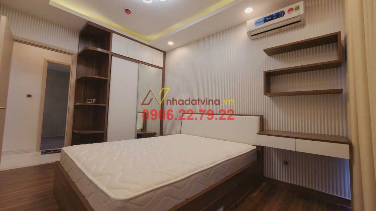 Bán Căn Hộ Midtown 2 Phòng Ngủ Giá Rẻ - 90m2 Chỉ 8,2 Tỷ