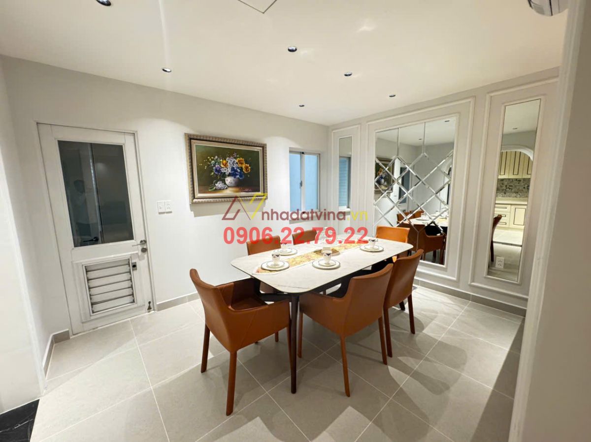 Cho Thuê Căn Hộ Phú Mỹ Hưng 180m2 - 3 Phòng Ngủ Giá Thuê 60tr