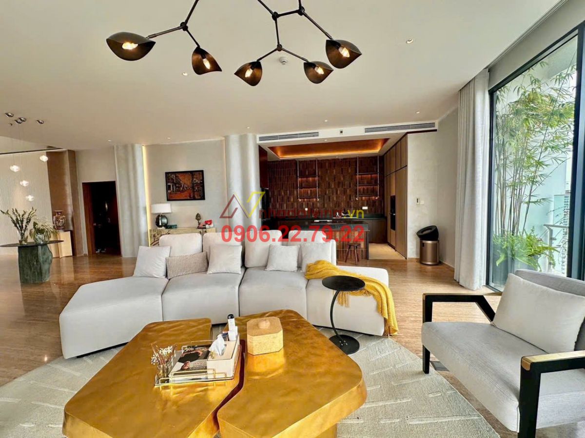 Cho Thuê Căn Hộ Penthouse Antonia - Phú Mỹ Hưng 270m2 Giá 6000$