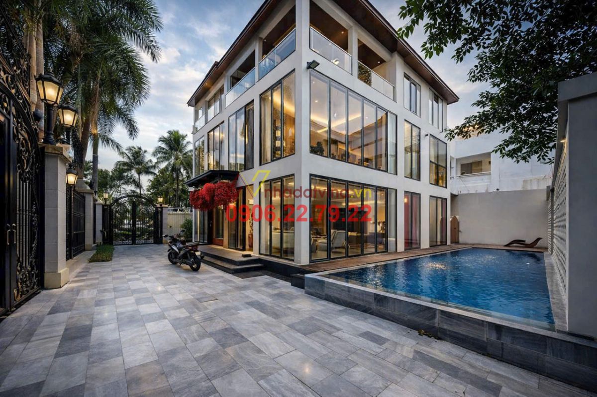 Cho Thuê Biệt Thự Phú Mỹ Hưng Có Hồ Bơi - 5 Phòng Ngủ - Giá 170tr/tháng