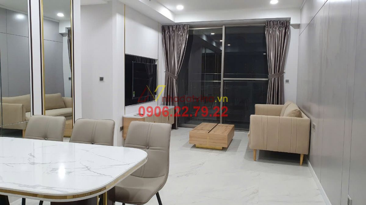 Midtown 3-Bedroom Corner Apartment for Rent in Phu My Hung – $1,600/Month