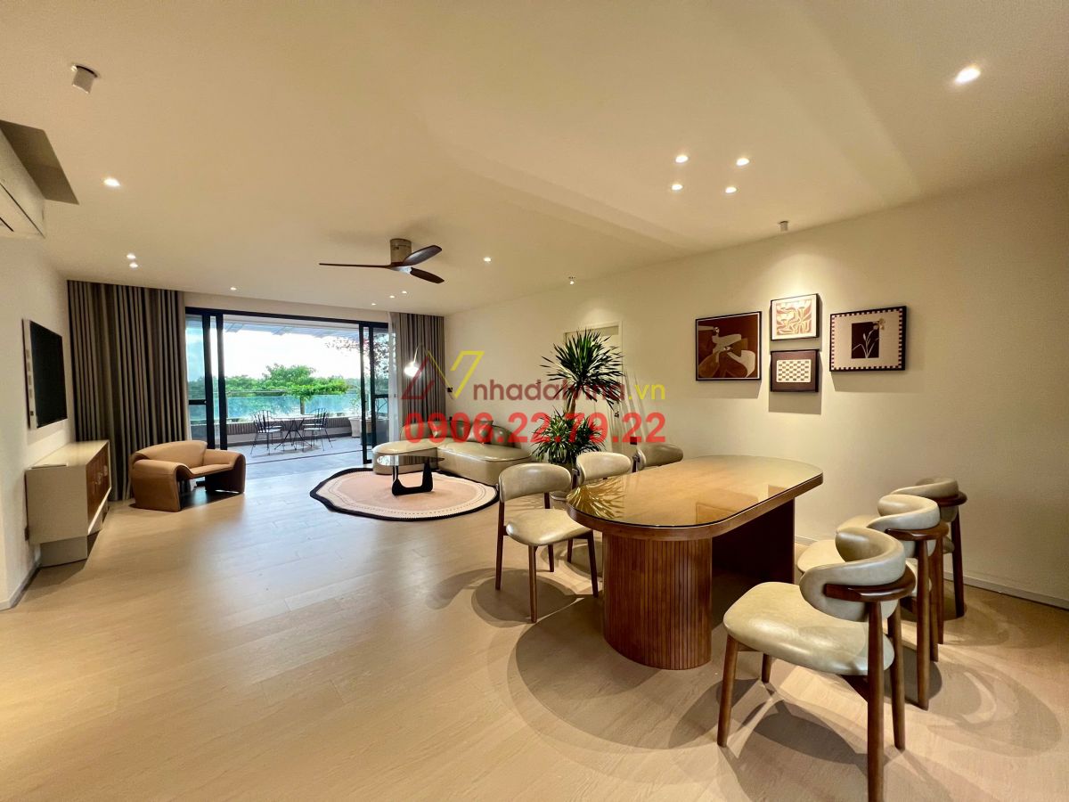 Panorama 3-Bedroom Apartment with Large Garden for Rent in Phu My Hung – 196m2 – $3,500/Month